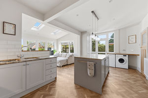 Photo 70- click for photo gallery